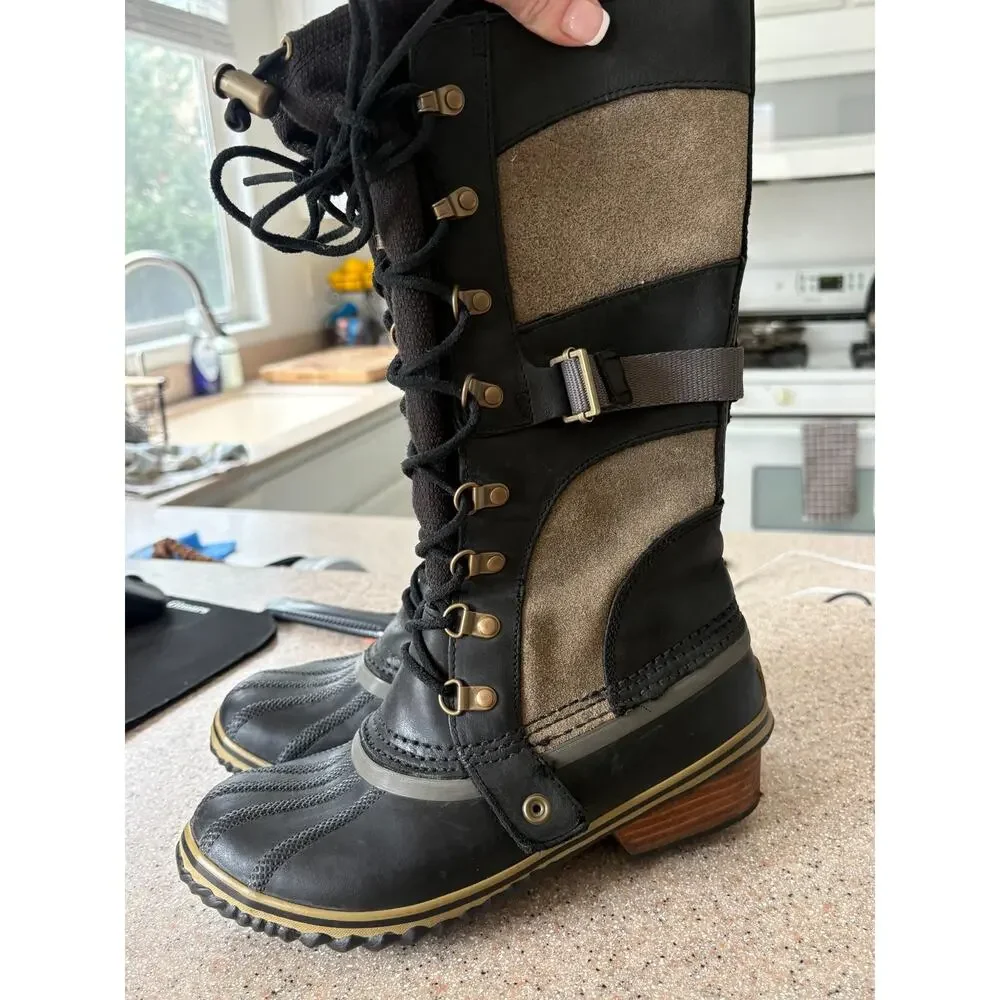 Sorel Conquest Carly tall black and khaki leather waterproof winter boots size 7